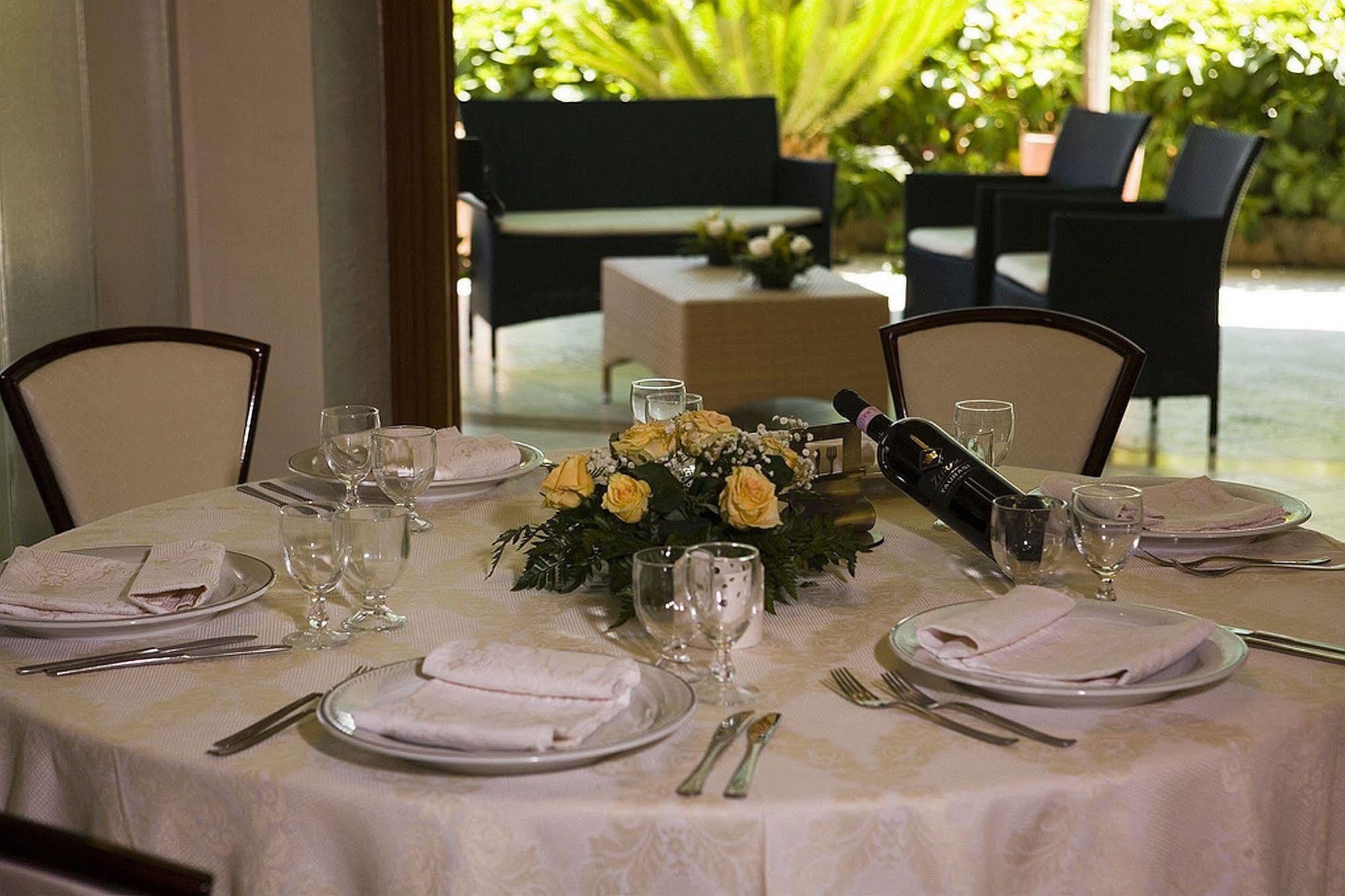 Hotel Ristorante Cavaliere Scario Luaran gambar